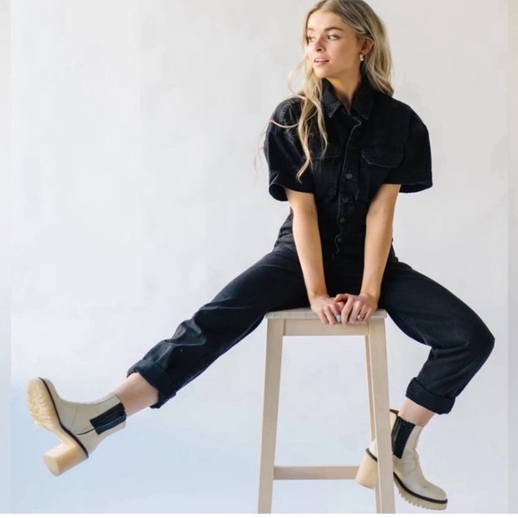 Free People Shoes - NIB Free People James Chelsea Boot Bootie in Bone Leather $188